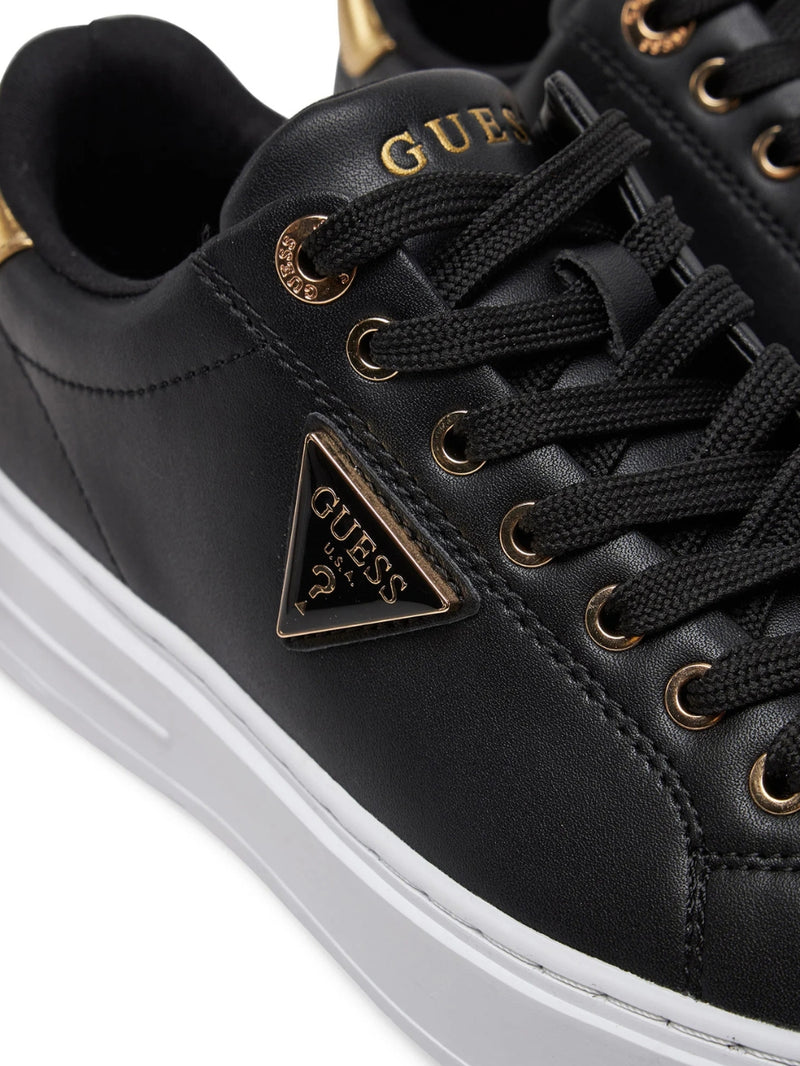 Sneaker Nera Denesa